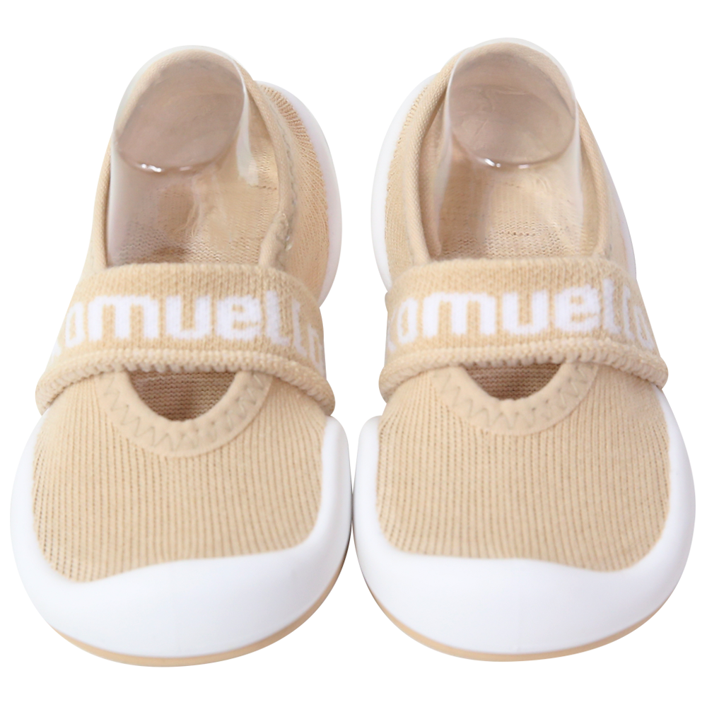 FLAT BEIGE