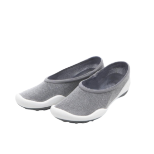 WOMEN FLAT GREY